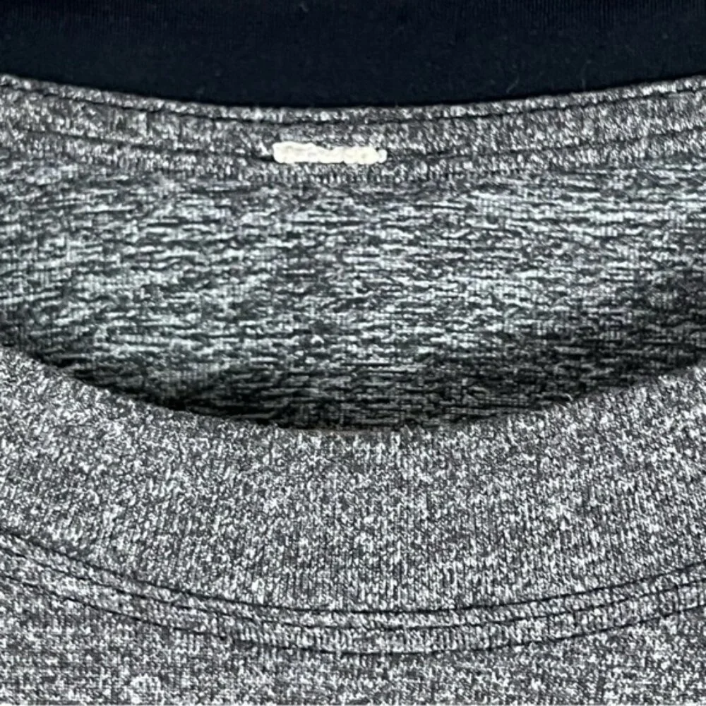 Lululemon Metal Vent Tech Long Sleeve Shirt Mens Grey Performance Active Small - Picture 6 of 11